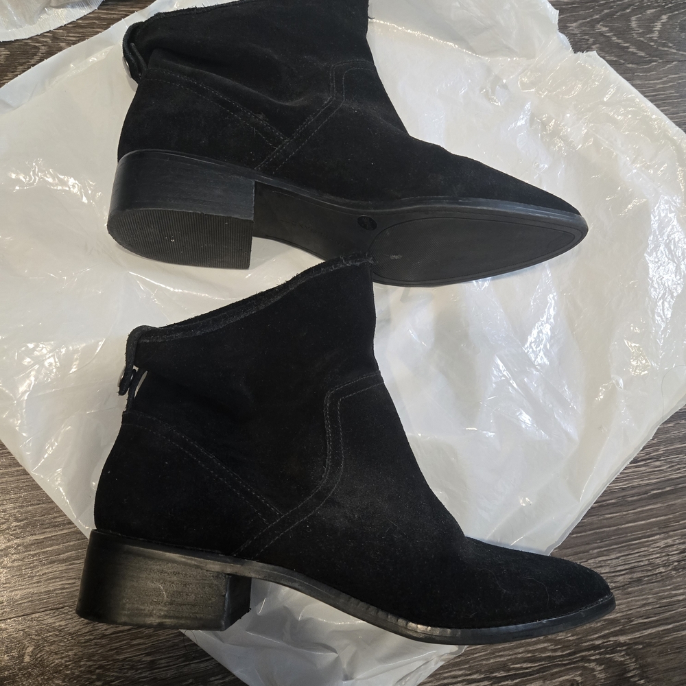 Lucky Brand Black Suede Ankle Booties